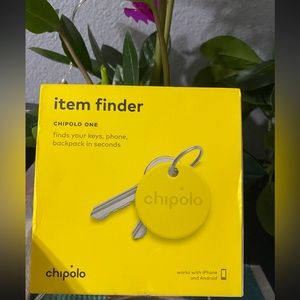 Tiny tracker;works for keys, pets, backpack or anything is important to you